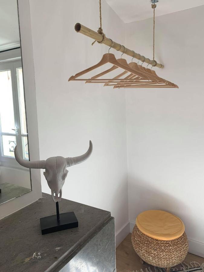 Magnifique Appartement Beziers Centre Historique Avec Parking ภายนอก รูปภาพ
